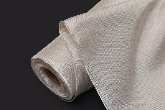 Sanayi için Beyaz Yüksek Sıcaklık Fiberglas Kumaş Yüksek Silika Fiberglas Kumaş