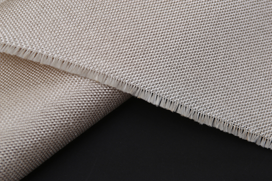 HT2025 Tekstüre Fiberglas Kumaş Kaynak Yangın Battaniyesi Rulo Kalın 1mm 550 Derece