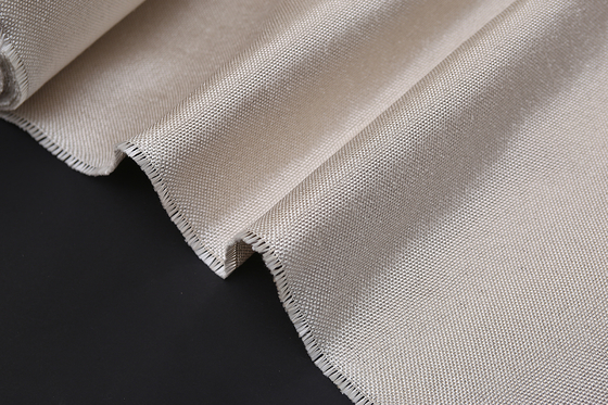 Endüstriyel Yüksek Sıcaklık Fiberglas Kumaş 600gsm 8 H Saten Dokuma