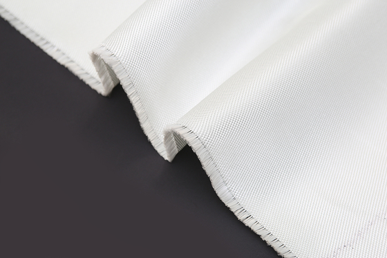Yüksek Sıcaklık Endüstriyel Fiberglas Filtre Bezi Polyester Yağ Su İtici Bez