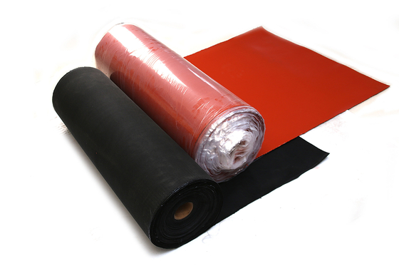Yüksek Isıya Dayanıklı 1.5m Silikon Kaplı Fiberglas Kumaş Düz Dokuma