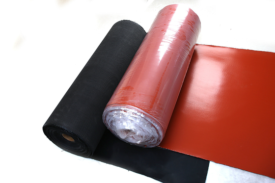 Yüksek Isıya Dayanıklı 1.5m Silikon Kaplı Fiberglas Kumaş Düz Dokuma